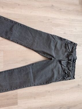 Hudson Jeans Men’s Slim Straight Gray Jeans